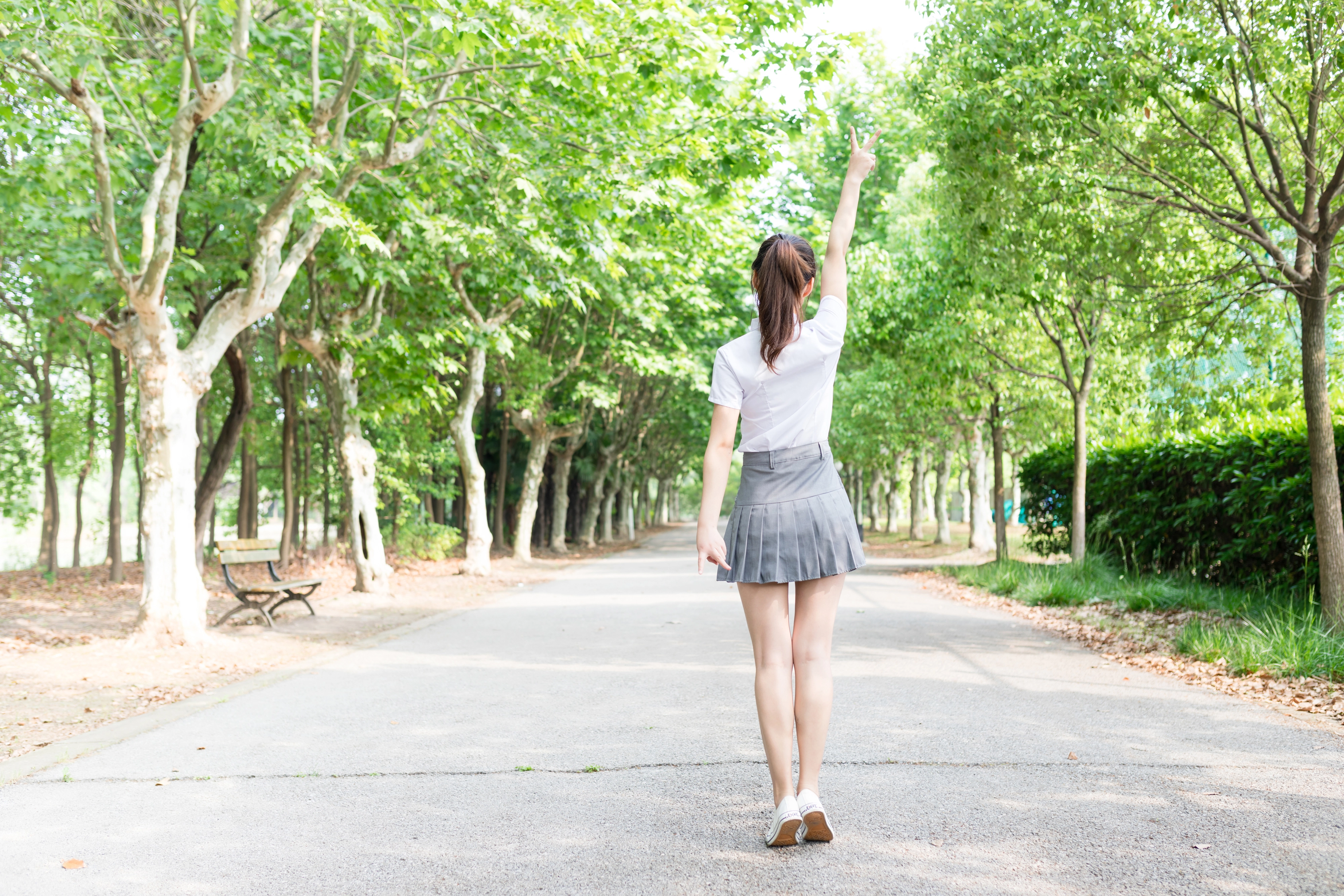 花开暖年_2014-06-25_致我最矫揉造作的青春